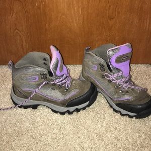 Hi-Tech Mid-Rise Skamania Waterproof Hiking boots